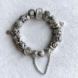 Pandora Bracelet with 16 charms